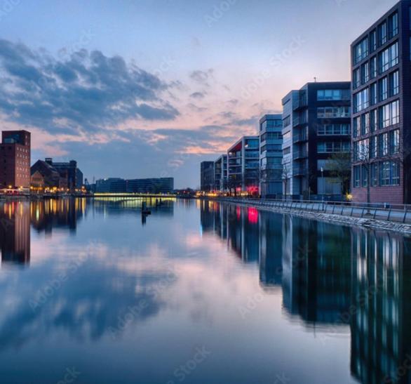City Apartment Duisburg 1#Netflix &Wlan &Kingsize Bett &Kaffee Maschine & Central & 500M Innenhafen & 2 Min U Bahn Exterior photo