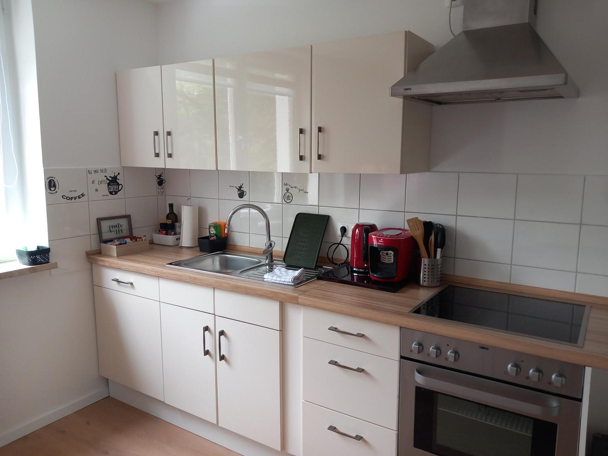 City Apartment Duisburg 1#Netflix &Wlan &Kingsize Bett &Kaffee Maschine & Central & 500M Innenhafen & 2 Min U Bahn Exterior photo